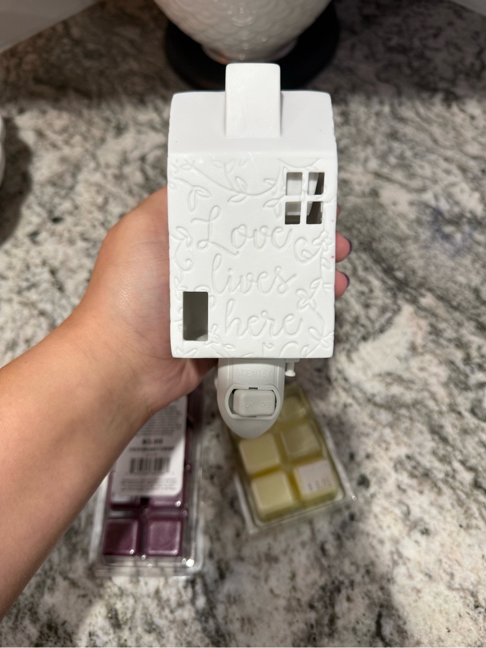 Scentsy White Ceramic House Wax Warmer - "Love Lives Here"